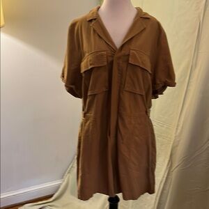 Levi's Tan Short-Sleeve Jumpsuit with Relaxed Fit